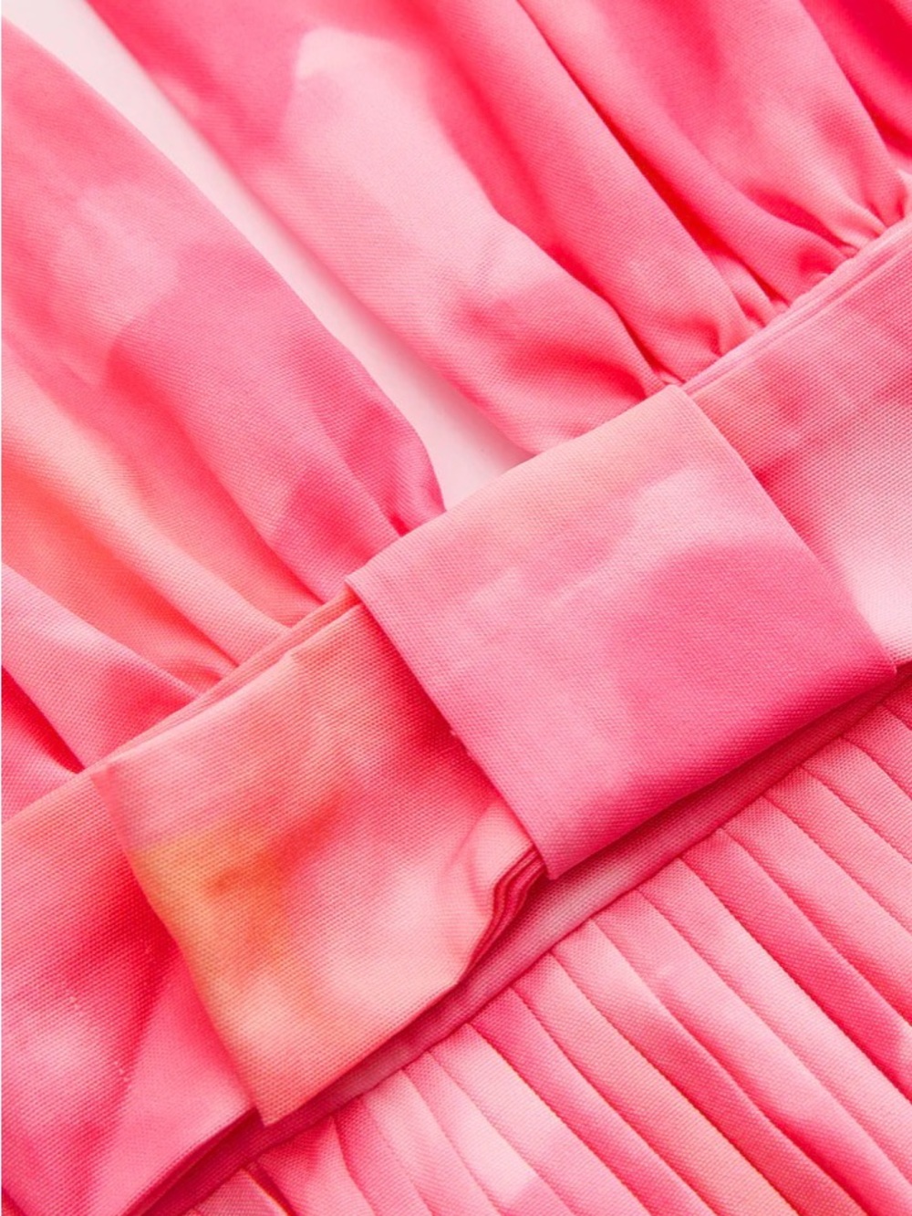 Commense Pink Watercolor Halter Pleated Midi Dress - Picture 5 of 7